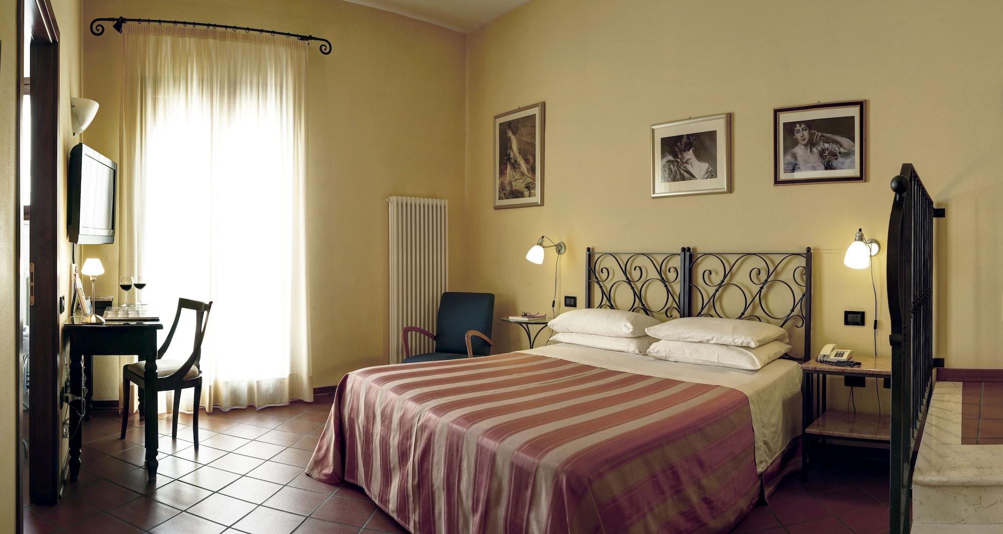 Hotel De Prati Ferrara Exteriör bild