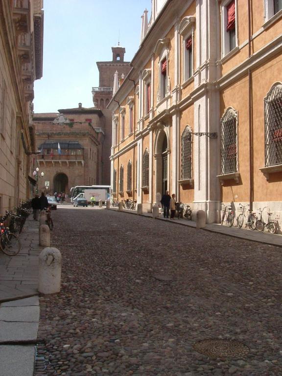 Hotel De Prati Ferrara Rum bild