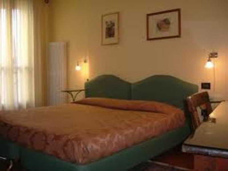 Hotel De Prati Ferrara Exteriör bild